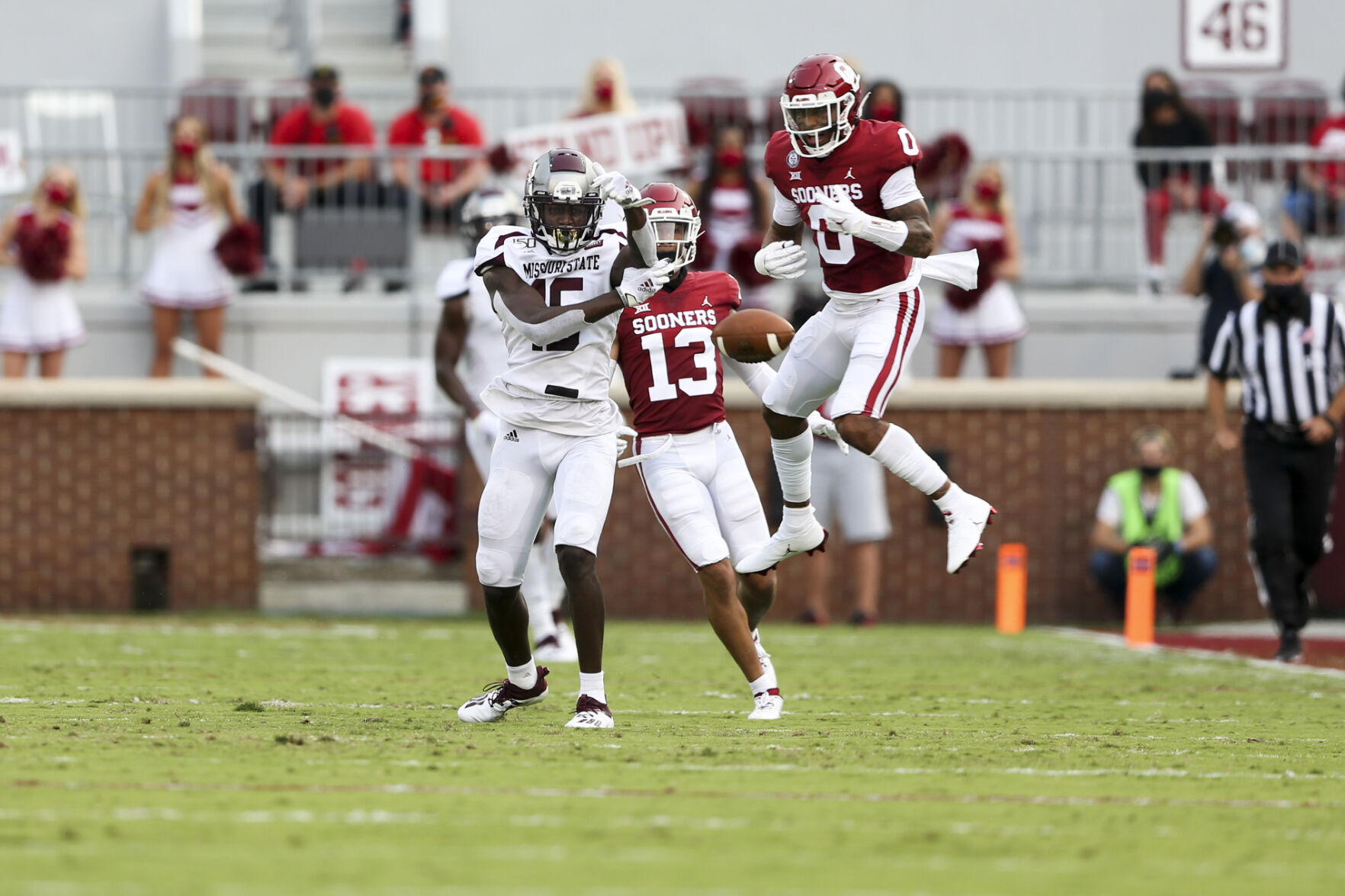 Oklahoma Sooners vs Missouri State Bears